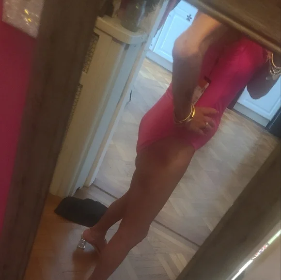 NEW NICOLE MILLER RACERBACK ONE PUECE BATHING SUIT HOT PINK SZ SMALL Hp🔥🔥🔥 - Picture 5 of 11